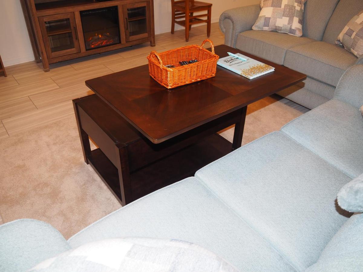 New! The Blessing - A Cute And Cozy Apartment! Benzonia Eksteriør bilde