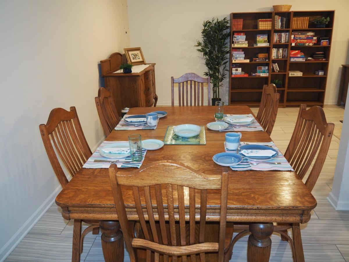 New! The Blessing - A Cute And Cozy Apartment! Benzonia Eksteriør bilde